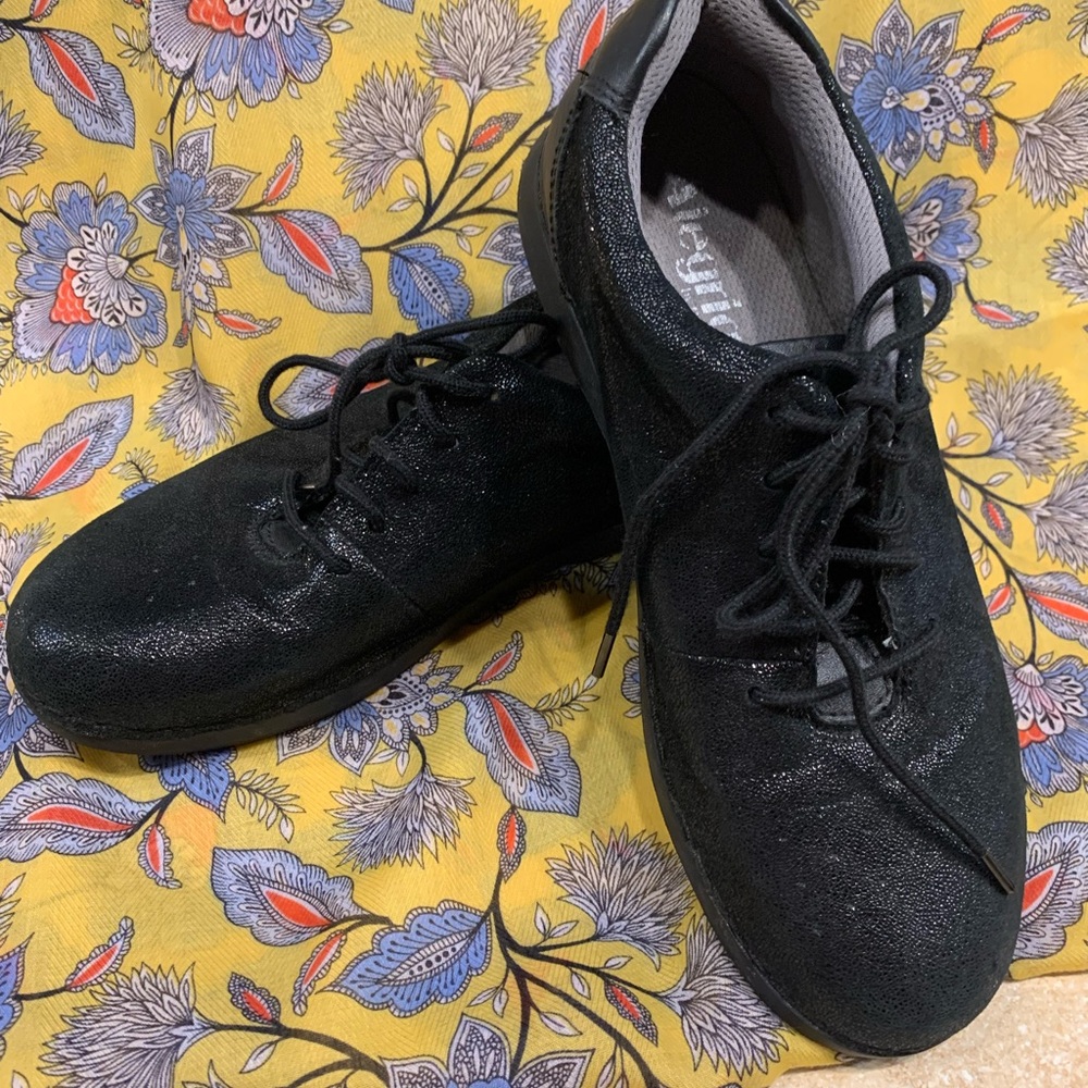 ♥️Alegria size 39 Metallic Leather❤️